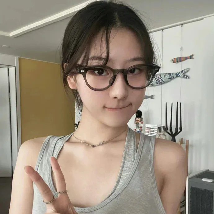 二缺青年秘史